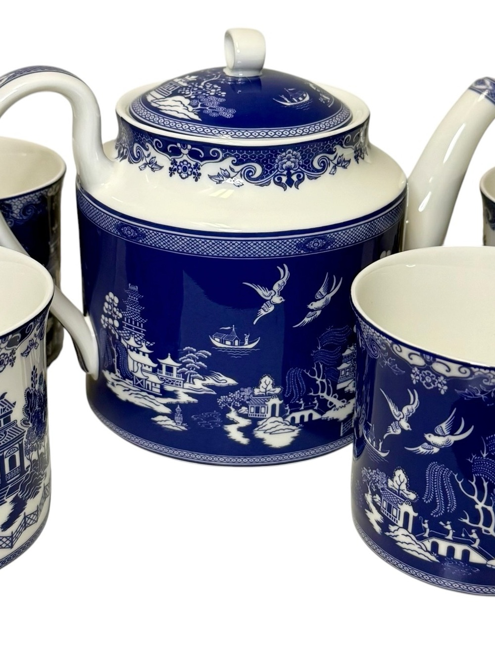 Grace Teaware Reverse Blue Willow Bone China Tea Set - Teapot & 4 Mugs NWOB